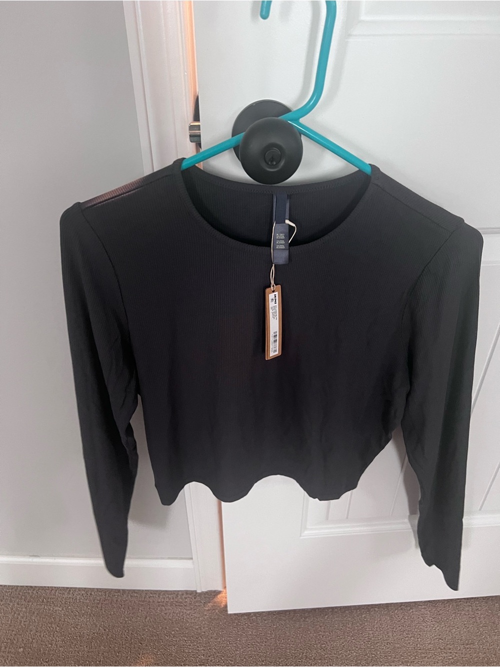 SKIMS Black Ribbed Long Sleeve Crop Top